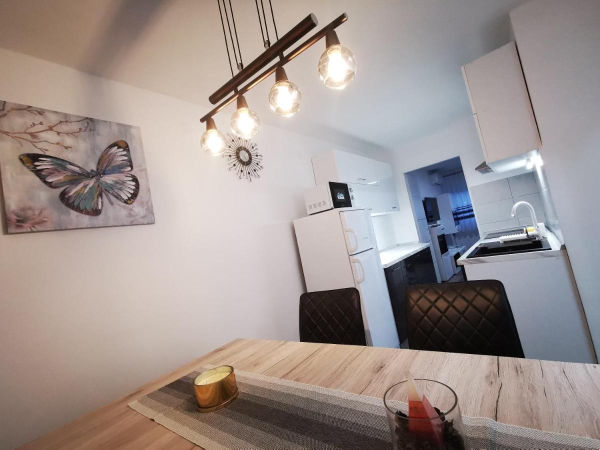 Ema Studio Apartman Карловац Екстериор снимка